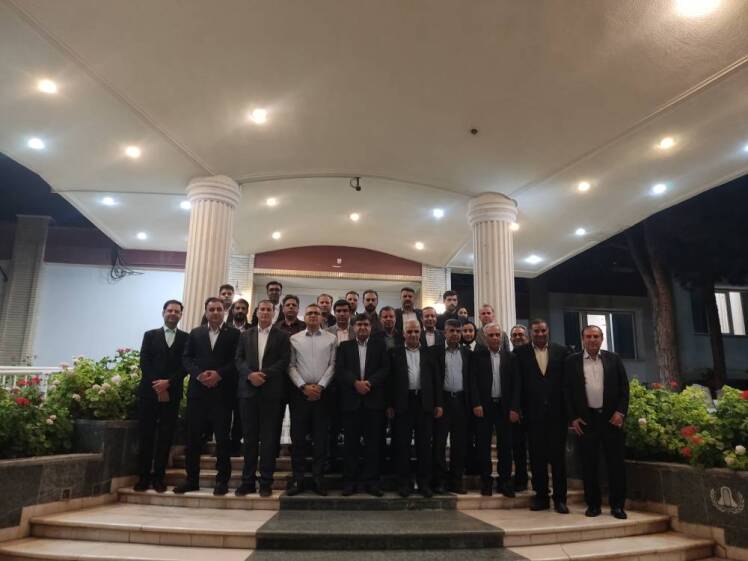 اقامت سفیر هند در هتل پارسیان شهرکرد