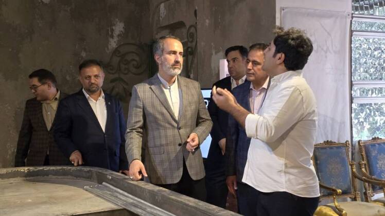 بازدید مدیر عامل هلدینگ پارسیان از بخش‌های برون‌ سپاری‌ شده هتل پارسیان صفاییه