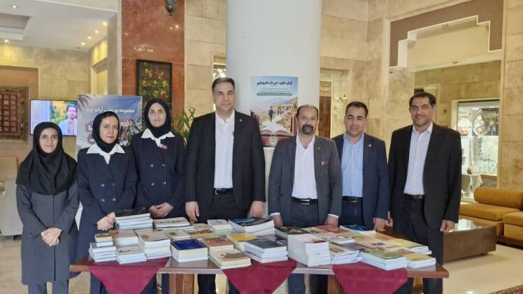 مشارکت هتل پارسیان صفاییه در پویش «کتاب خوب، من یار محرومانم» 